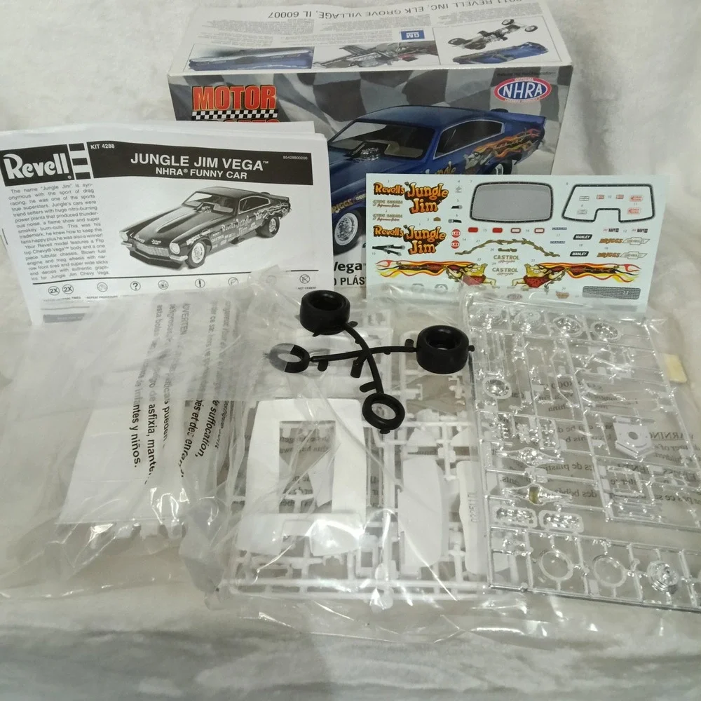 Revell Jungle Jim Vega NHRA Funny Car 1:25 Scale Model Kit 85-4288 101 Pieces
